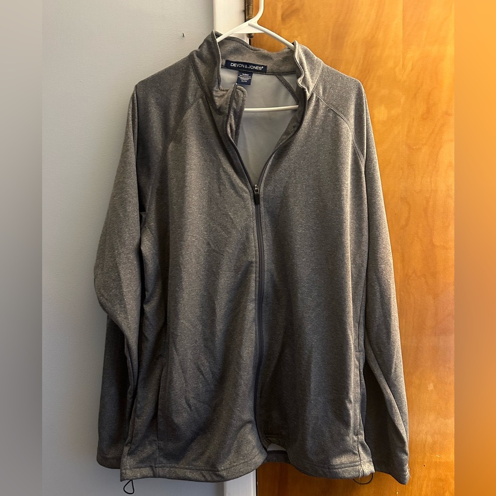 Devon & Jones Men’s XL full zip jacket